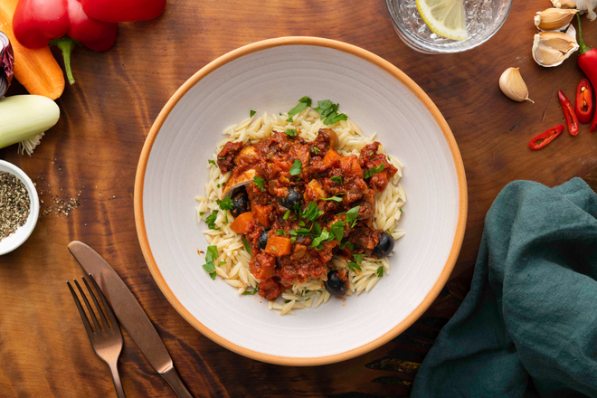 Chicken cacciatore with buttery orzo pasta