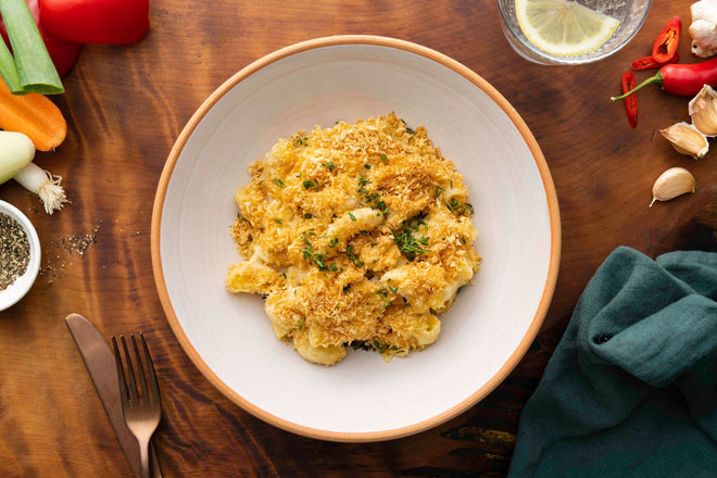 Mac n cheese with bacon herb crumb